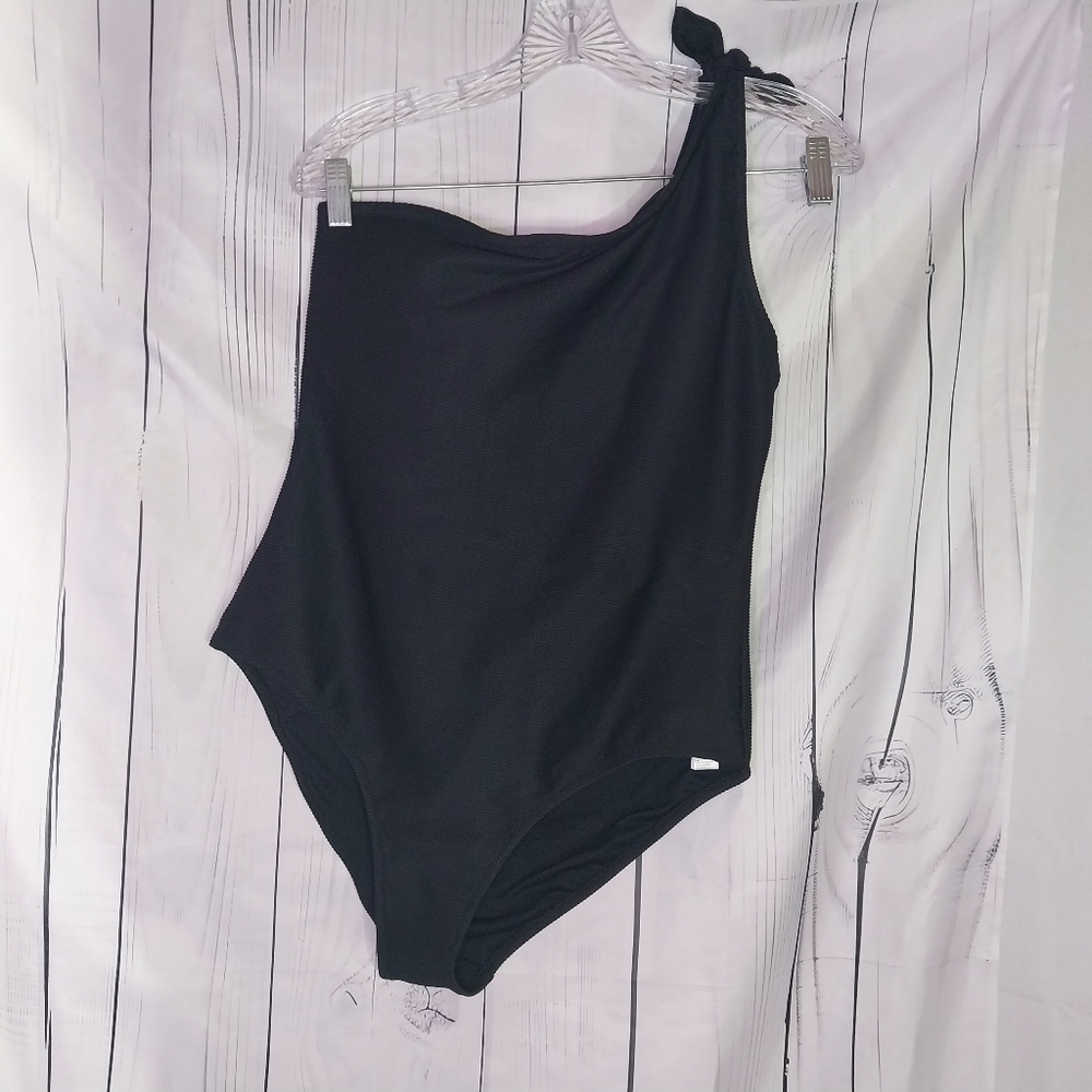 Old Navy Black One-Shoulder Classic Minimalist Ribbed Swimsuit
